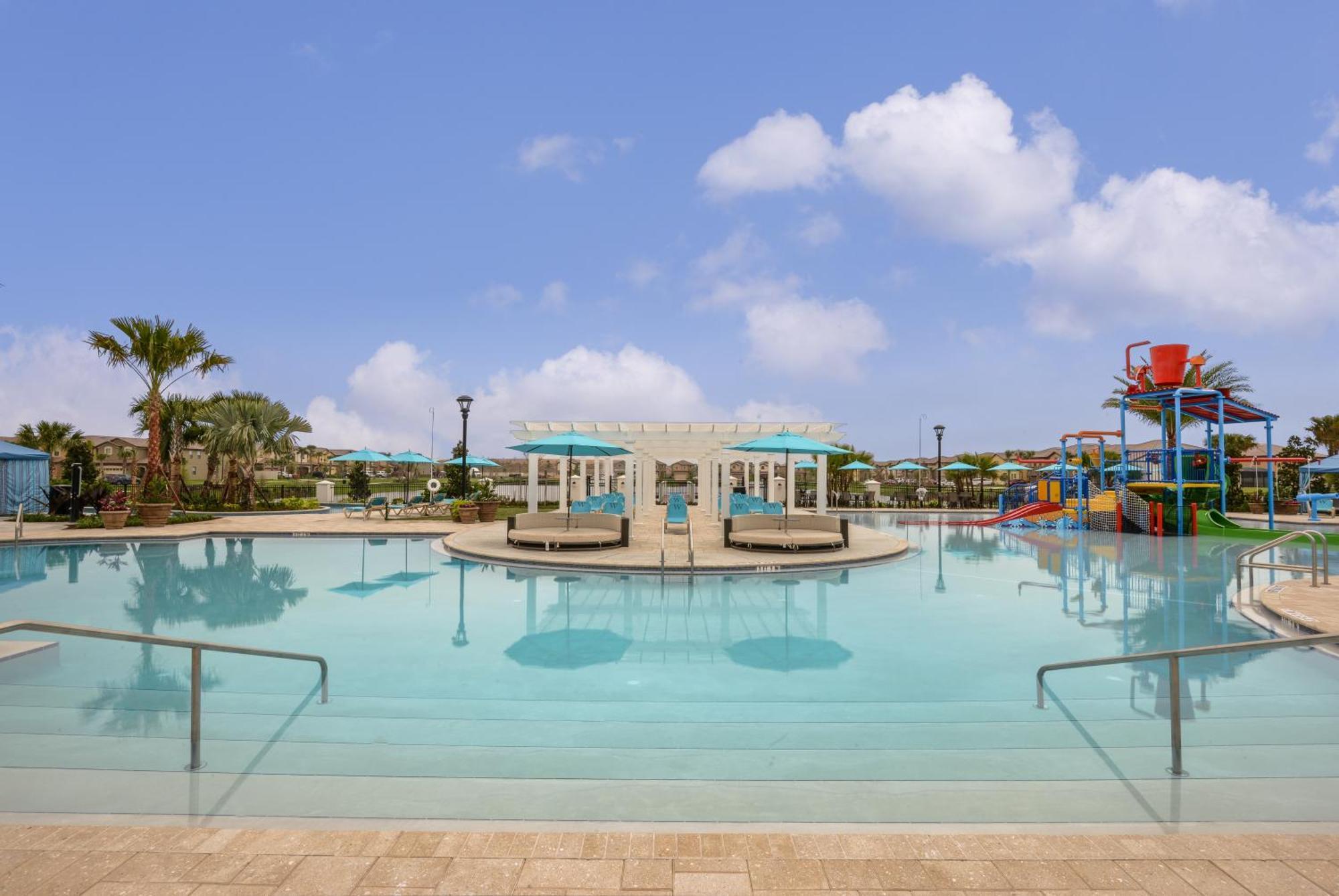 Beautiful Townhome Wprivate Pool 7 Mi To Disney Kissimmee Dış mekan fotoğraf