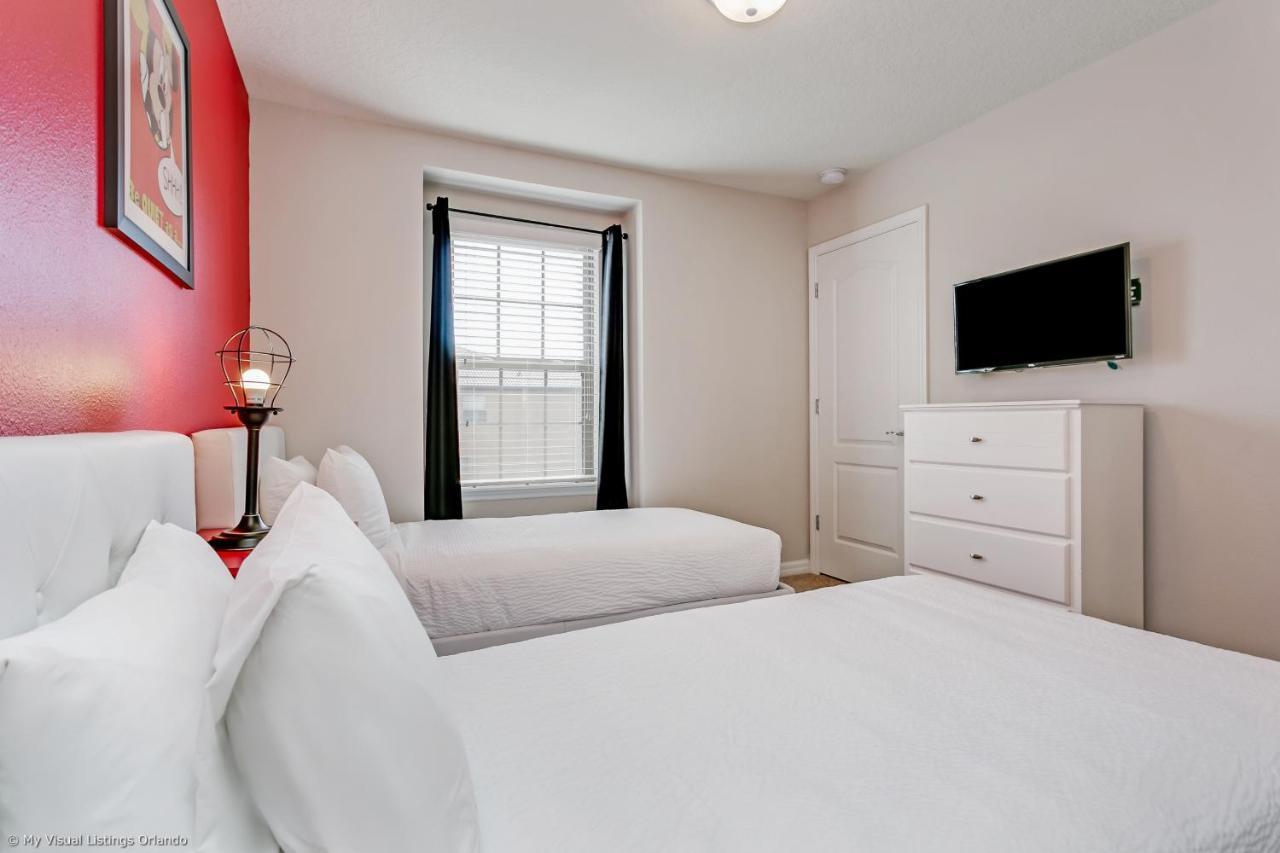Beautiful Townhome Wprivate Pool 7 Mi To Disney Kissimmee Dış mekan fotoğraf